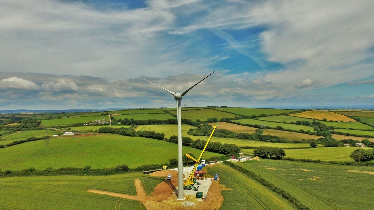Bocaddon-Farm-England-500kW-Wind